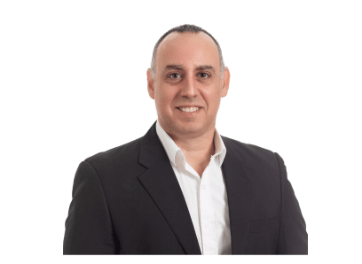 Team member at Netzer working on advanced position sensing technologies